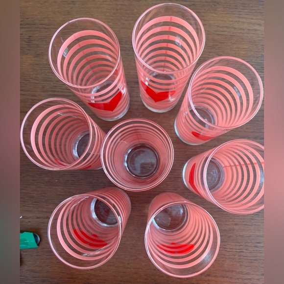 “Ocean Thailand” 1969 Rare VTG pink stripes, and heart, tall glasses - Picture 3 of 7